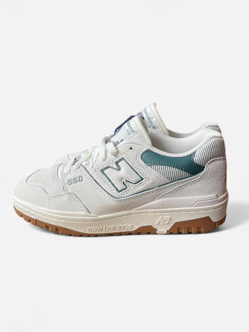 Women's New Balance 550 Sneakers - Colorway: Sea Salt/New Spruce - size 8 - New! - Picture 1 of 6